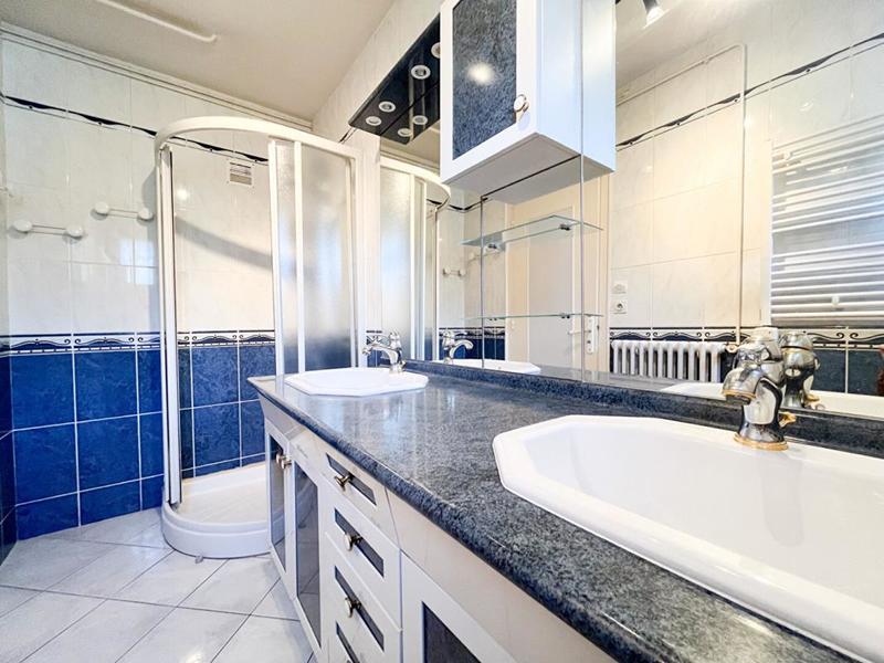 Maison - 148 m² - 7 pièces