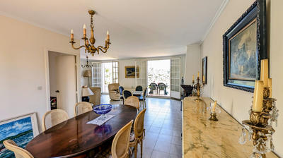 Maison - 157 m² - 7 pièces