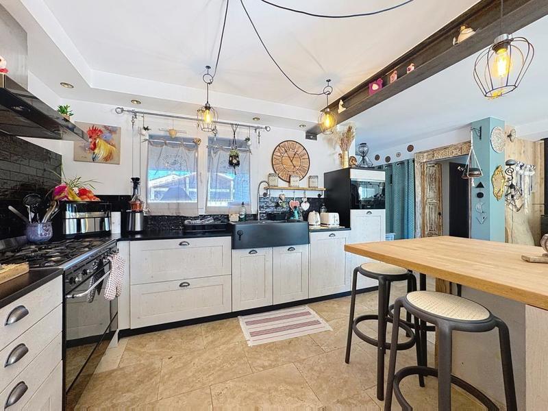 Maison - 97 m² - 4 pièces