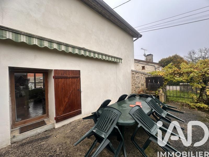 Maison de village - 220 m² - 7 pièces