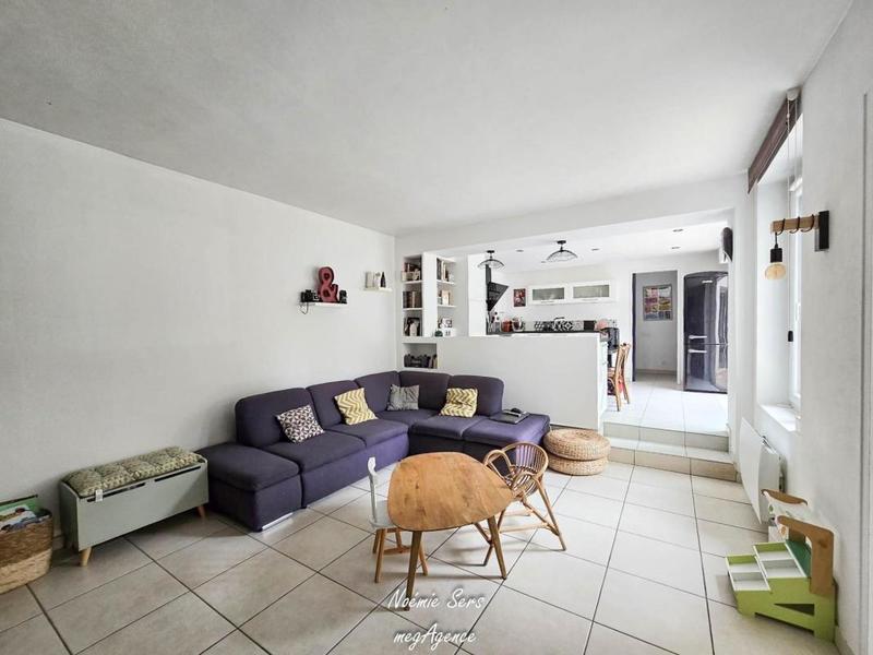 Maison - 95 m² - 5 pièces