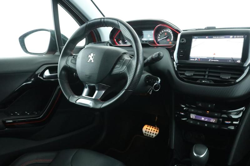 Peugeot 2008 1.2 PureTech Gt Line Eat6 110 ch