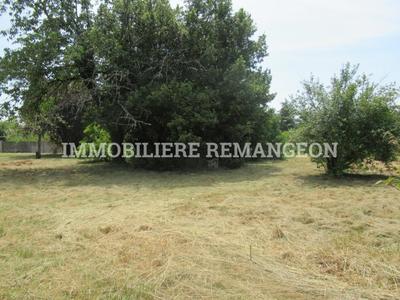 Terrain constructible - 1 304 m²