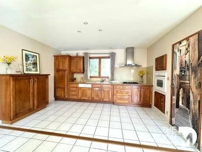 Maison - 150 m² - 5 pièces