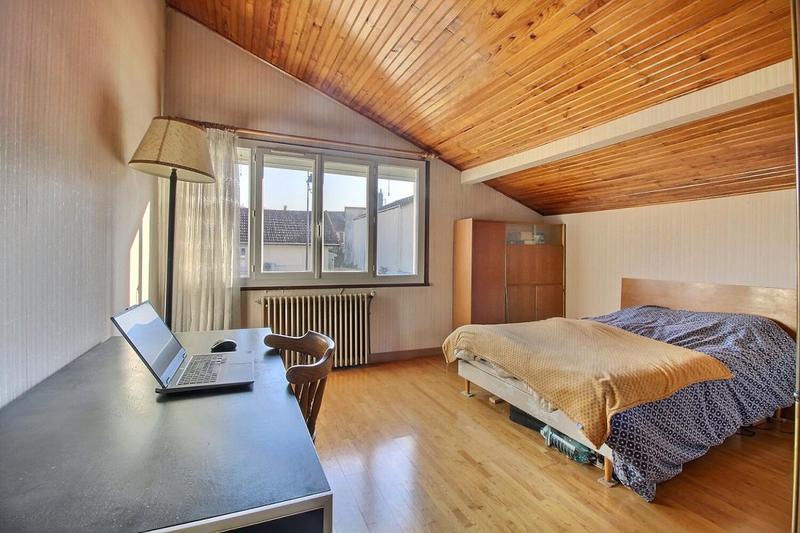 Maison - 151 m² - 6 pièces