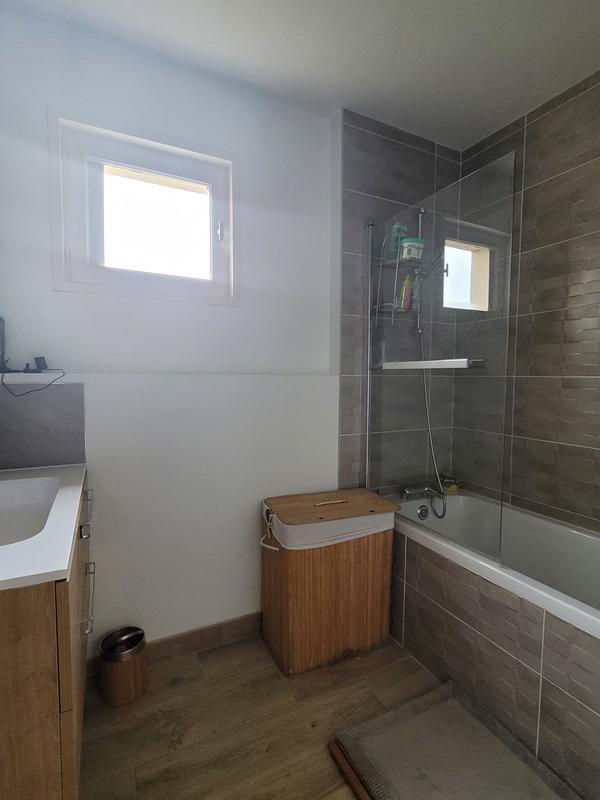 Maison - 114 m² - 6 pièces