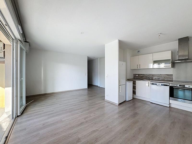 Appartement - 65 m² - 3 pièces