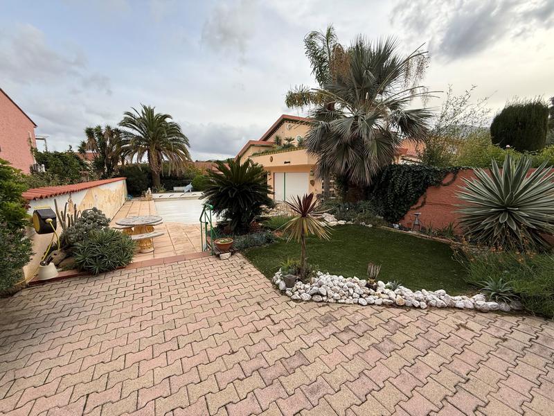 Villa - 185 m² - 5 pièces