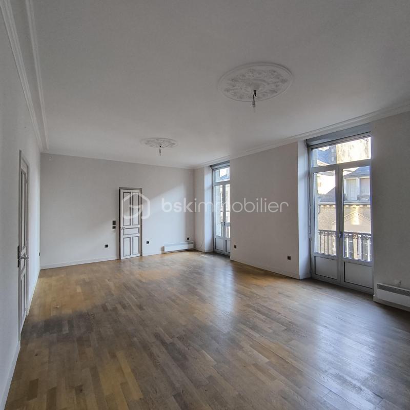 Immeuble - 1 405 m² - 10 pièces