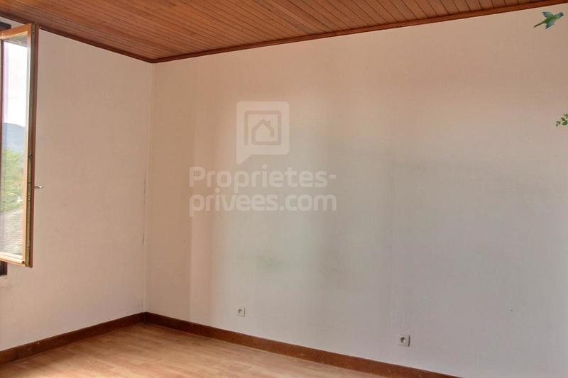 Maison - 97 m² - 5 pièces