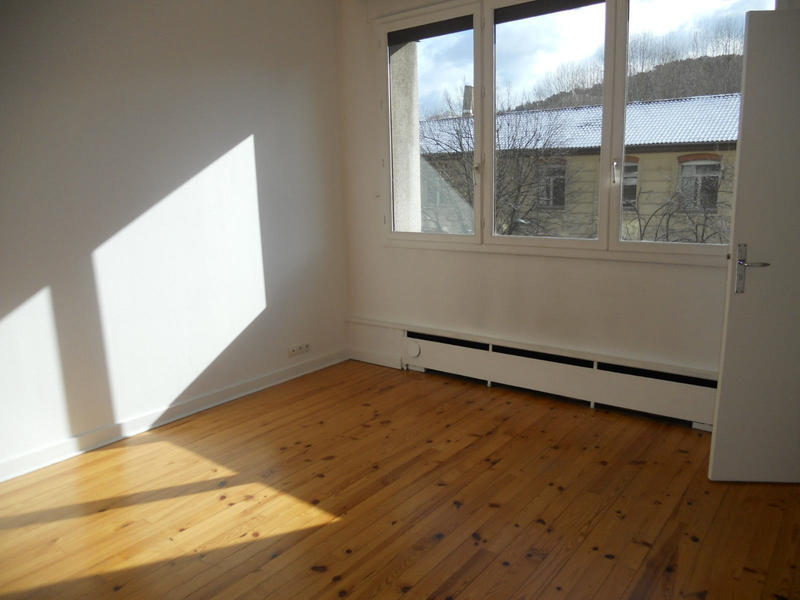 Appartement - 185 m² - 7 pièces