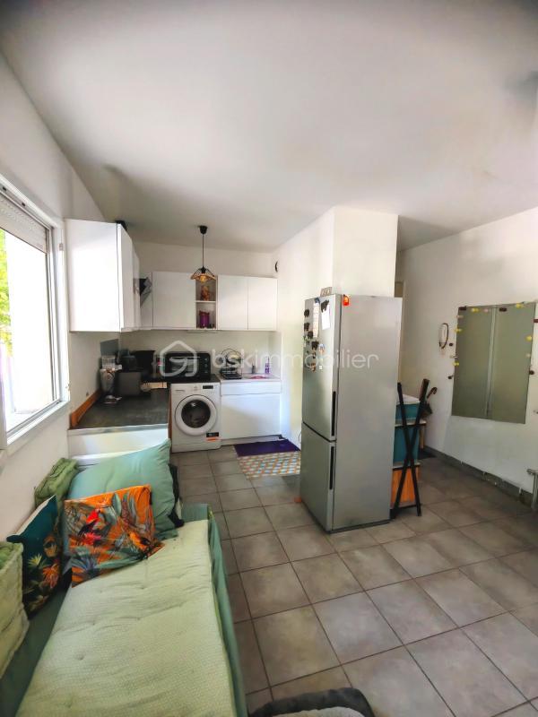 Studio - 33 m² - 1 pièce