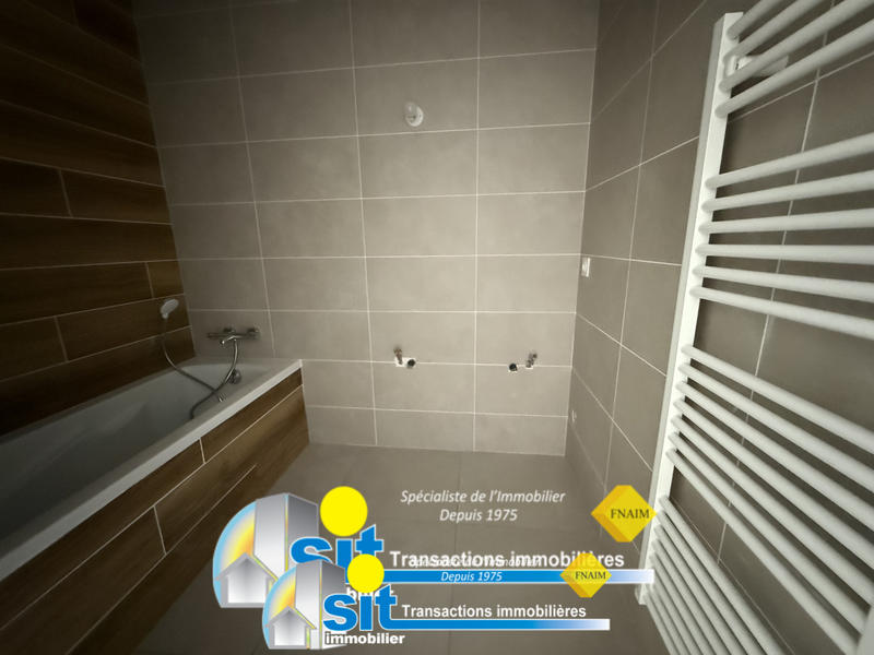 Appartement - 105 m² - 5 pièces