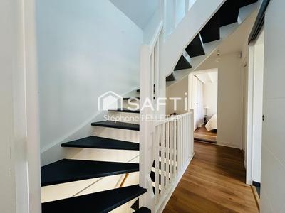 Maison - 95 m² - 6 pièces