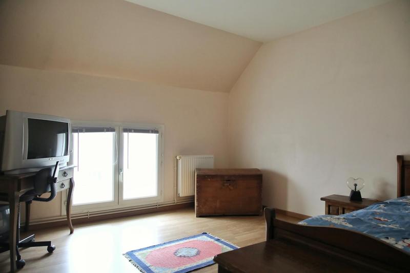 Maison - 171 m² - 7 pièces