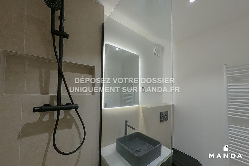 Studio - 27 m² - 1 pièce