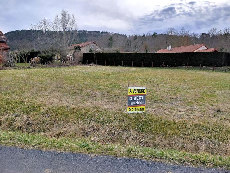 Terrain constructible - 1 354 m²