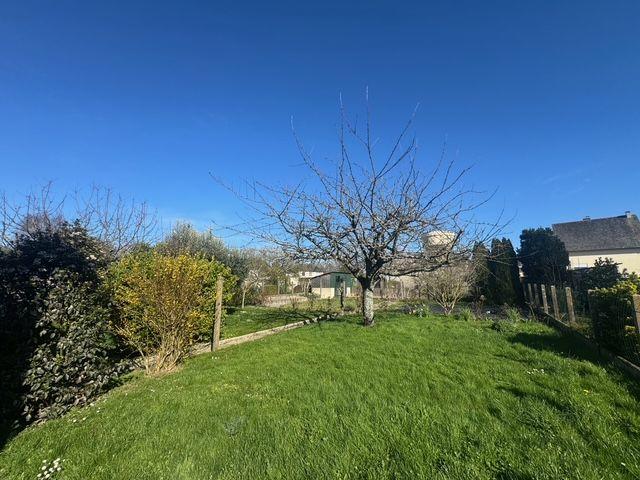 Maison - 99 m² - 5 pièces