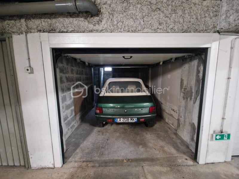 Garage - 17 m²