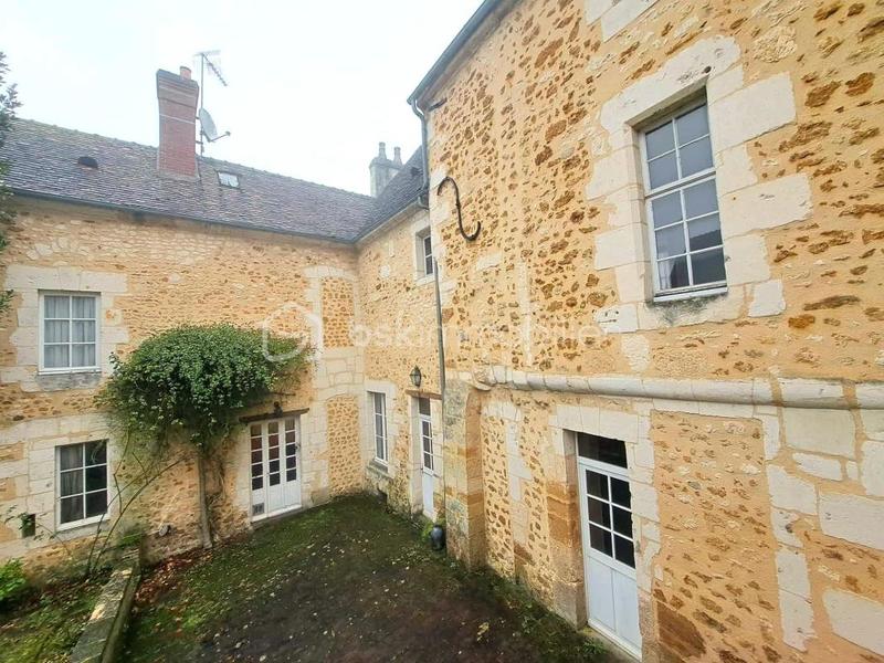 Hôtel particulier - 216 m² - 9 pièces