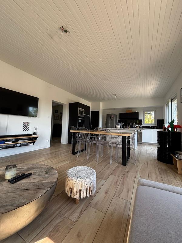 Villa - 110 m² - 4 pièces