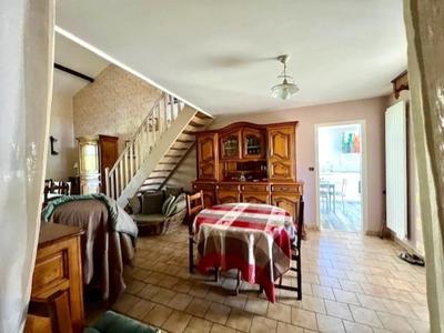 Maison - 112 m² - 6 pièces