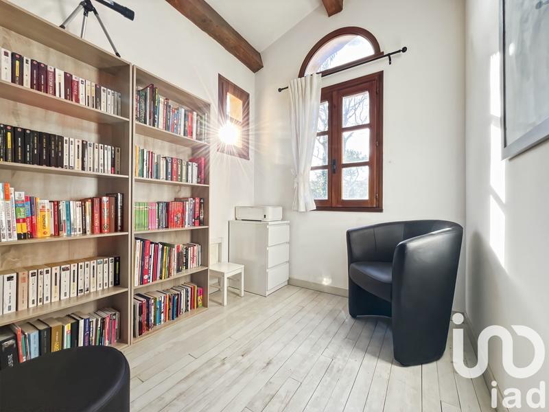 Maison - 216 m² - 7 pièces