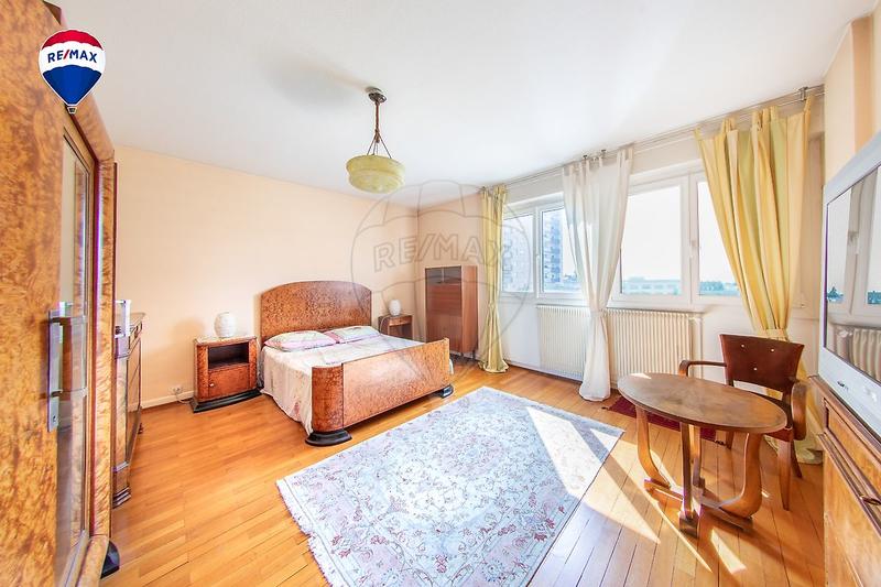 Appartement - 113 m² - 5 pièces