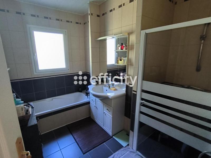 Maison - 124 m² - 4 pièces