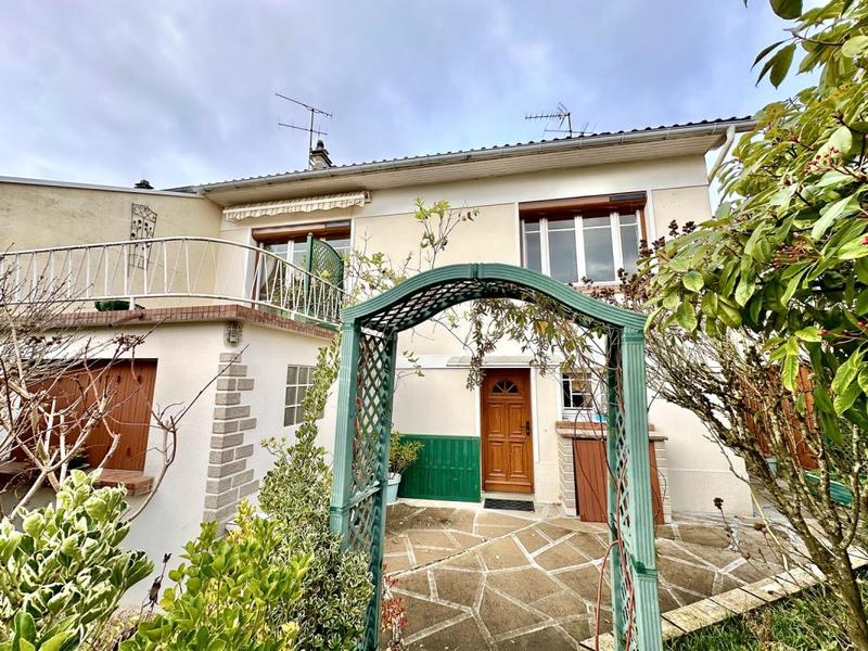 Maison - 89 m² - 4 pièces