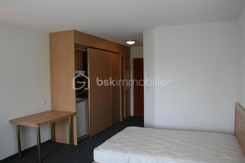 Studio - 28 m² - 1 pièce