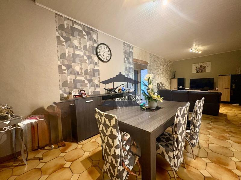 Maison - 122 m² - 5 pièces