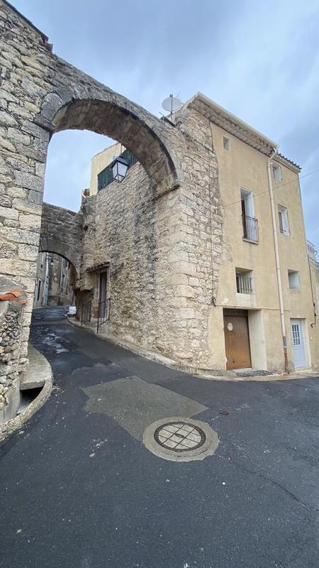 Maison de village - 100 m² - 4 pièces