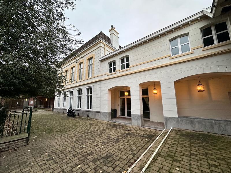 Local d'activités - 500 m²