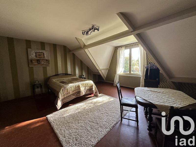 Maison - 340 m² - 15 pièces