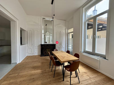 Appartement - 93 m² - 4 pièces