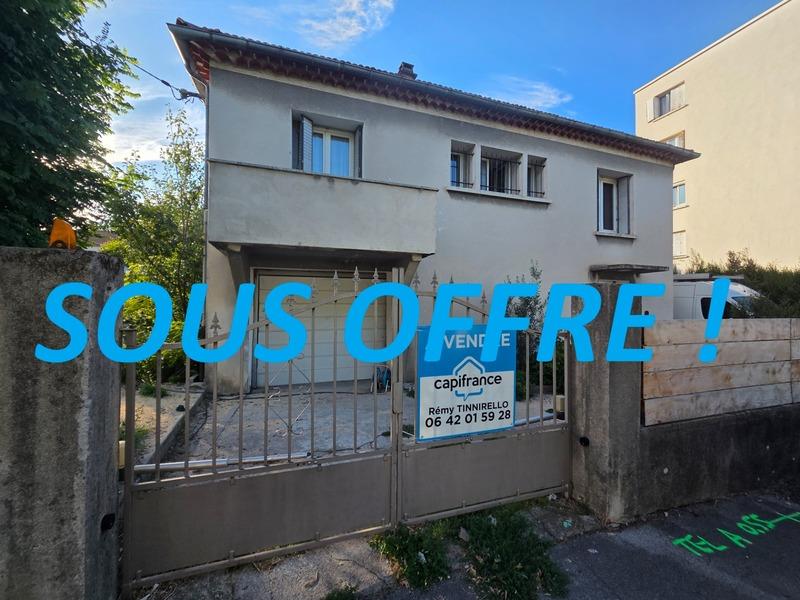 Maison - 83 m² - 5 pièces