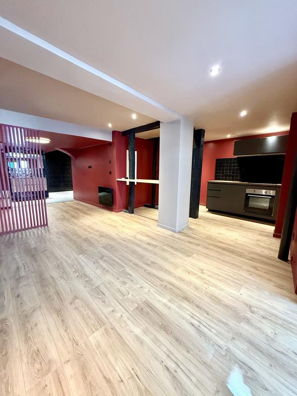 Appartement - 53 m² - 38 pièces