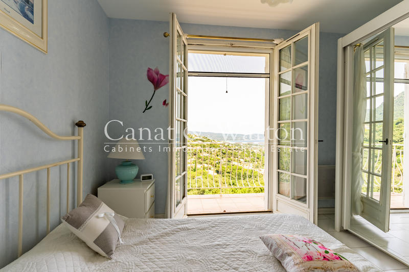 Villa - 130 m² - 5 pièces