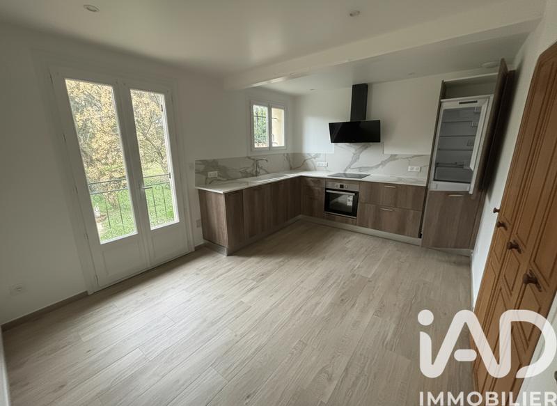 Maison - 167 m² - 8 pièces