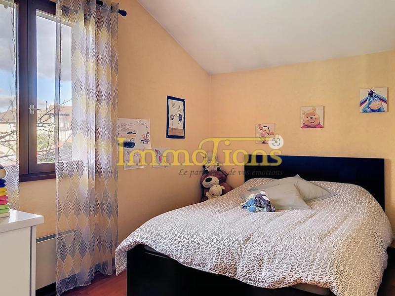 Maison - 98 m² - 4 pièces