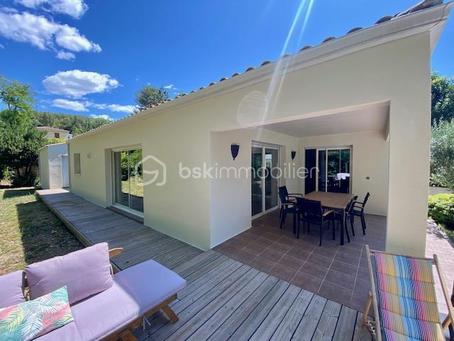 Maison - 151 m² - 6 pièces