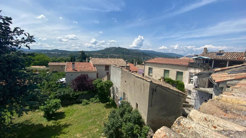 Maison de village - 80 m² - 3 pièces