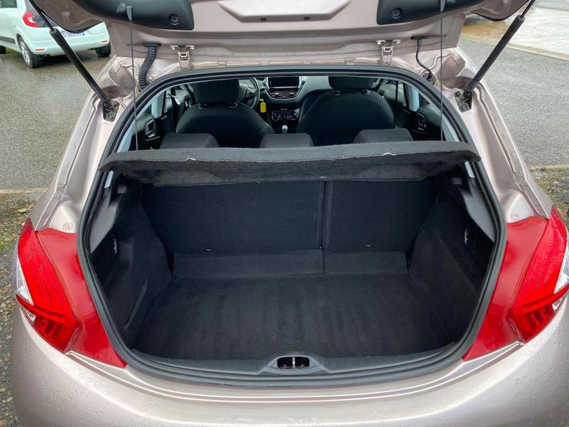 Peugeot 208 1.0 Vti Business