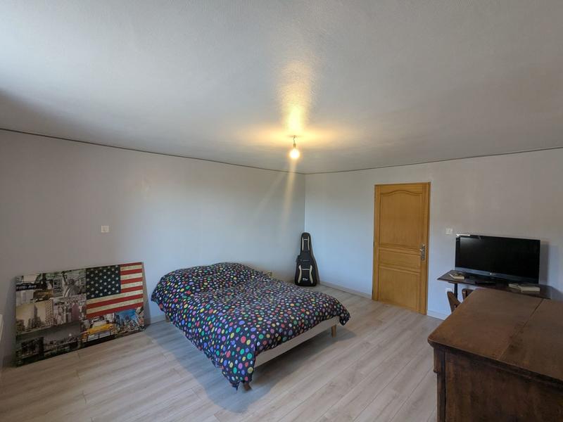 Maison - 147 m² - 5 pièces