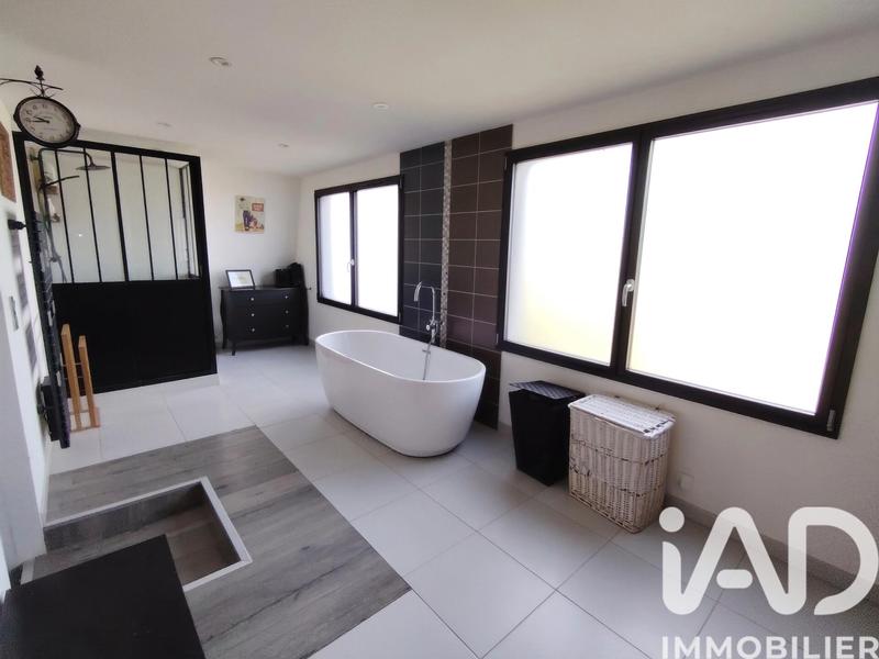 Maison - 150 m² - 5 pièces