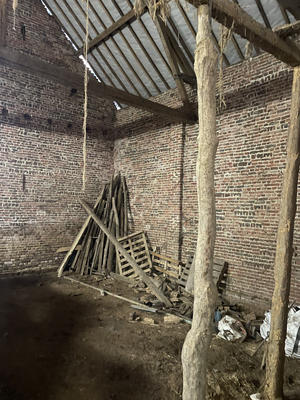 Maison - 140 m² - 1 pièce