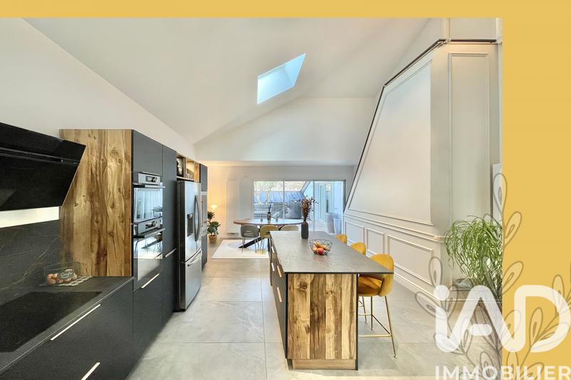 Duplex - 138 m² - 4 pièces