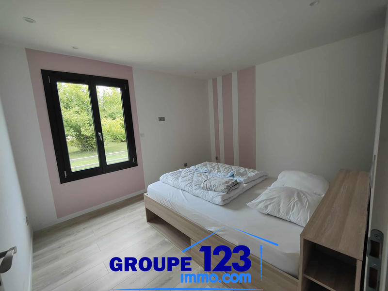Maison - 253 m² - 7 pièces