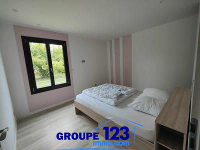 Maison - 253 m² - 7 pièces